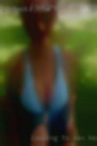 Looking to have sex hook ups some   fun in Indiana.